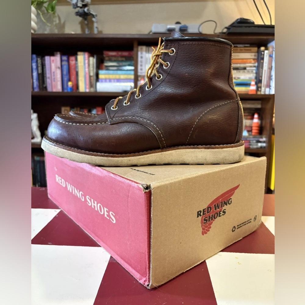 Redwing 8138 Moc Toe Briar Oil Slick Men’s Size 9.5D, With Box